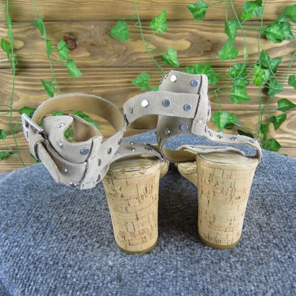 Dolce Vita Women Stud Everve Dante‎ Ankle Strap Taupe Suede 8 Medium Gently Used - Picture 4 of 7